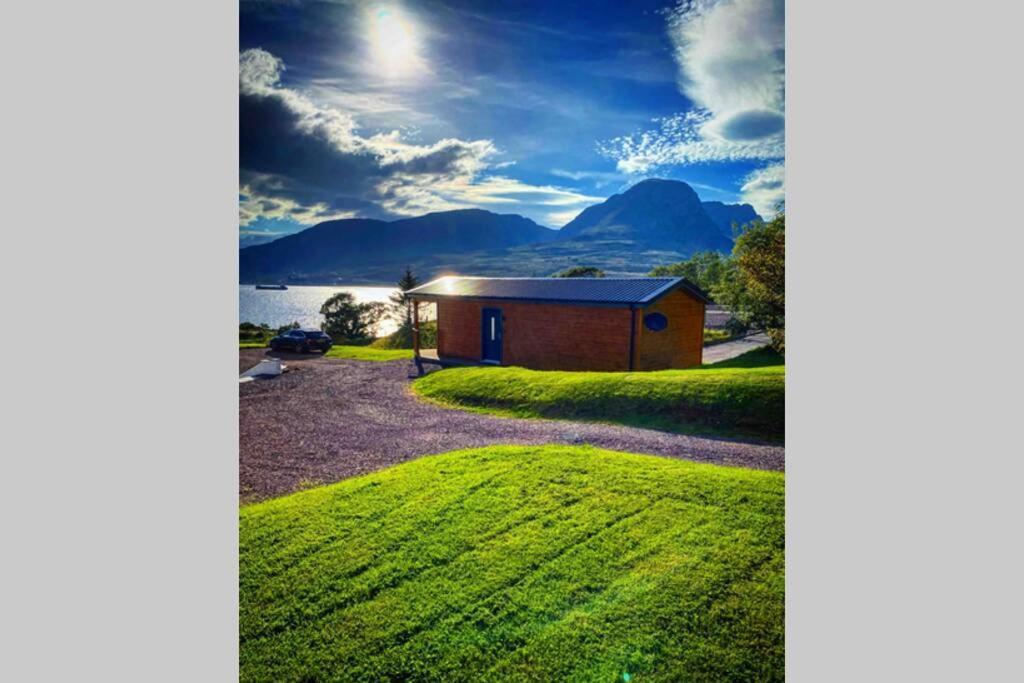 Bothan Dubh Self Catering Cabin Kishorn Esterno foto