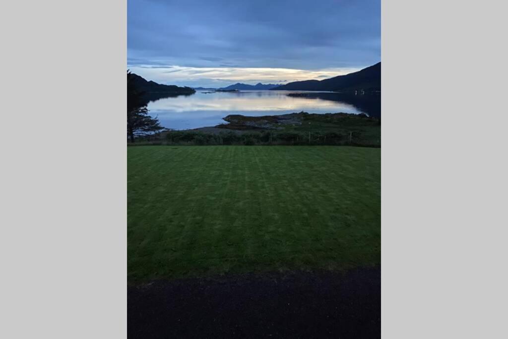 Bothan Dubh Self Catering Cabin Kishorn Esterno foto